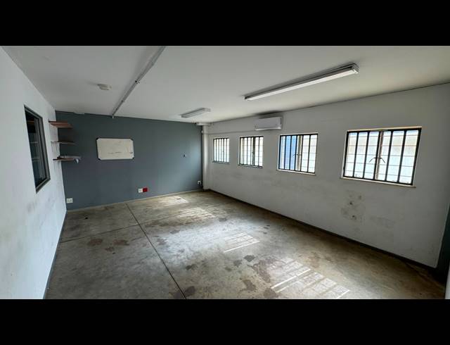 476M² WAREHOUSE TO LET IN LINBRO PARK